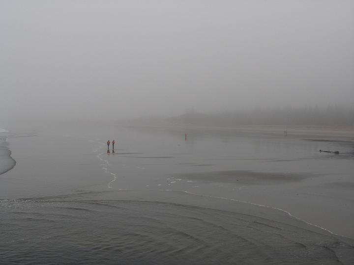 IMG_0822.JPG - Orange in  the fog