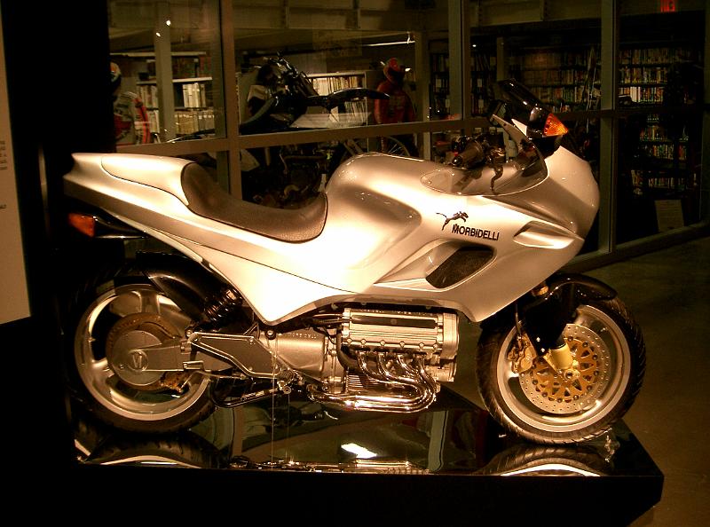 CIMG2310.JPG - 1997 Morbidelli V-8