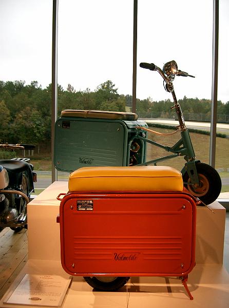 CIMG2398.JPG - 1965 Valmobile ( folds and fits in trunk )