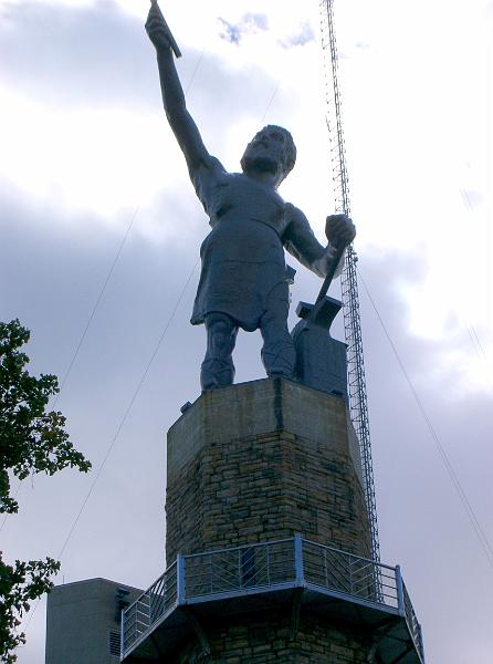 CIMG2521.JPG - Statue of Thor in Birmingham